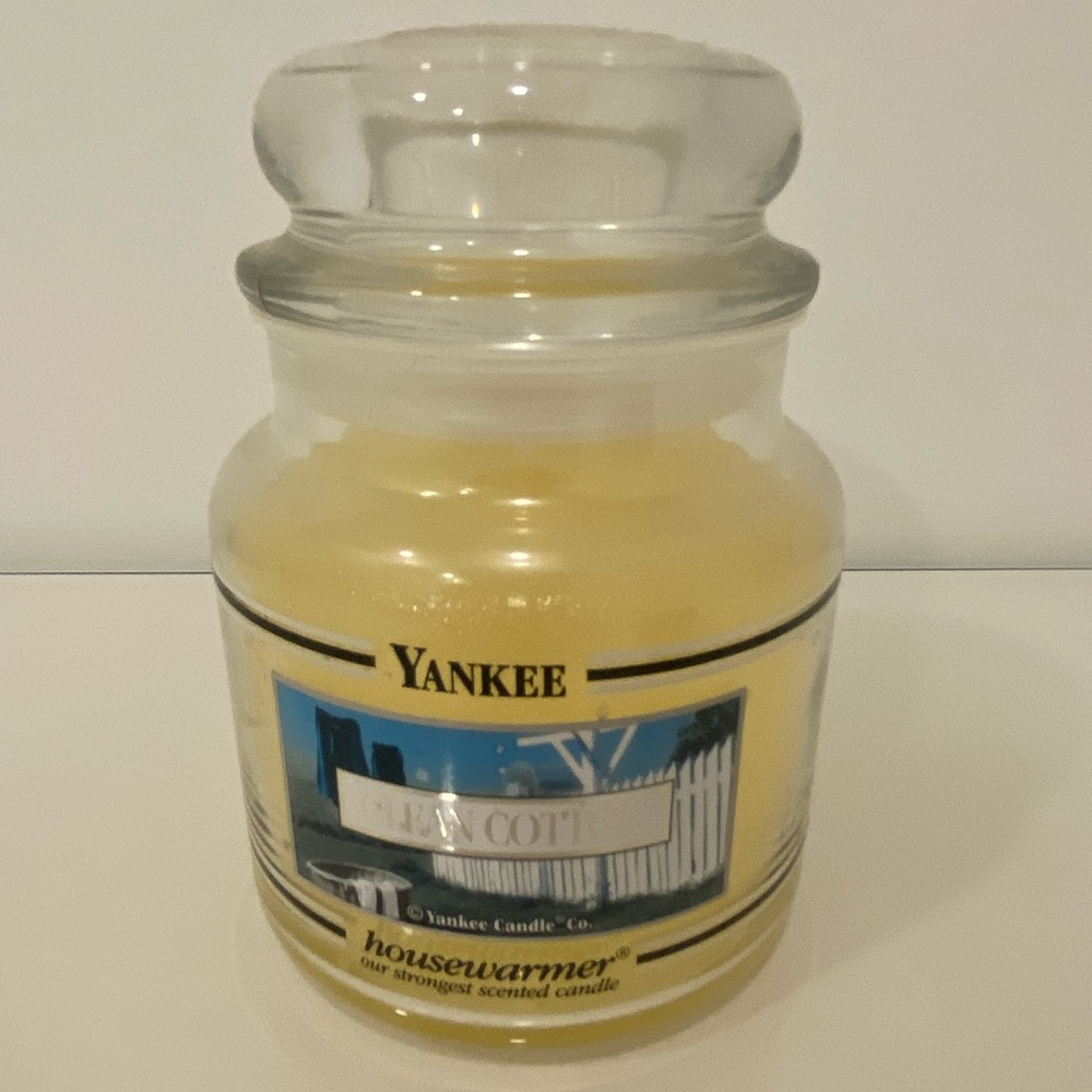 Vintage Yankee Candle Clean Cotton 14.5 OZ Never Used Lid NEW